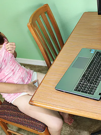 Appealing babe with a sexy mouth is here to enjoy his hard cock