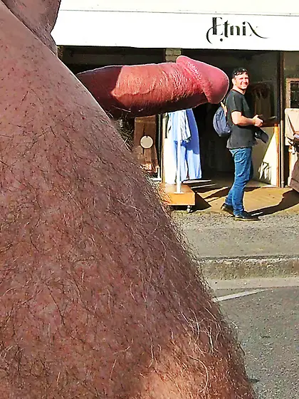 WNBR erection Byron Bay smiles and photos