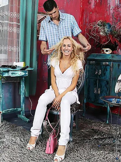 Nasty blonde teen Audrey Argento flashes her pussy while deeply