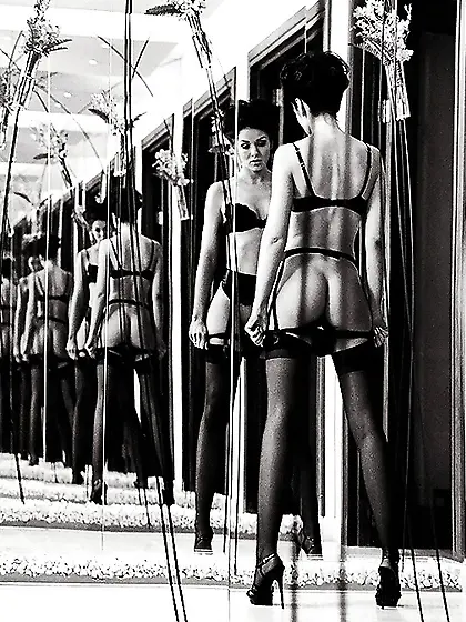 Beaute sensuelle vu a travers les yeux de Olla 195