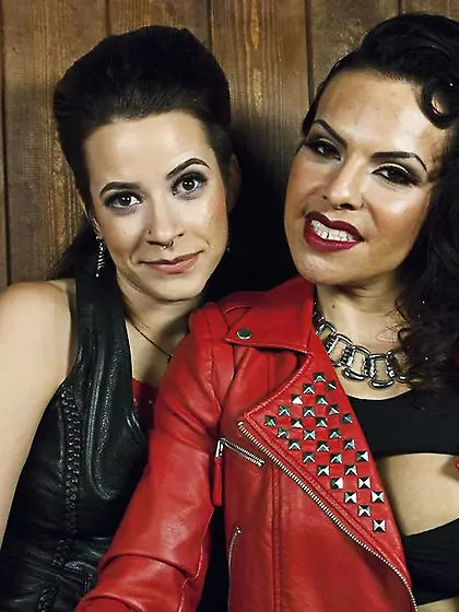 Hot shemale sexy red