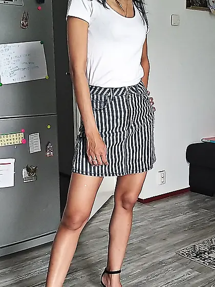 Asian milf dressed up like a naughty schoolgirl
