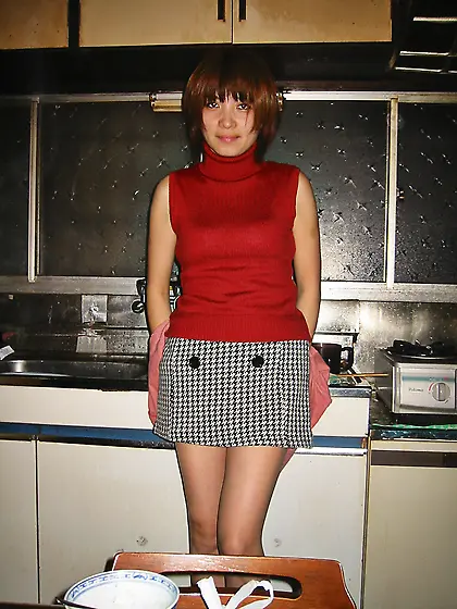 Japanese wife exposed by husband 2003-4