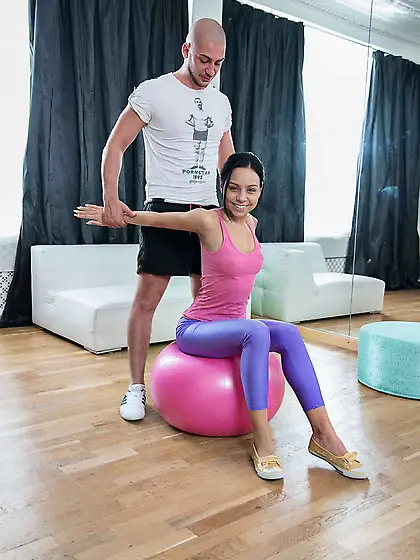 Brunette teen in top and leggings is so sexy that coach is keen