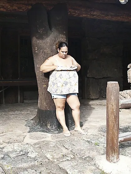 Exhibitionist Curvy Baby Girl from United...