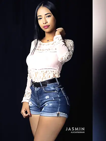 Teen athletic strap on