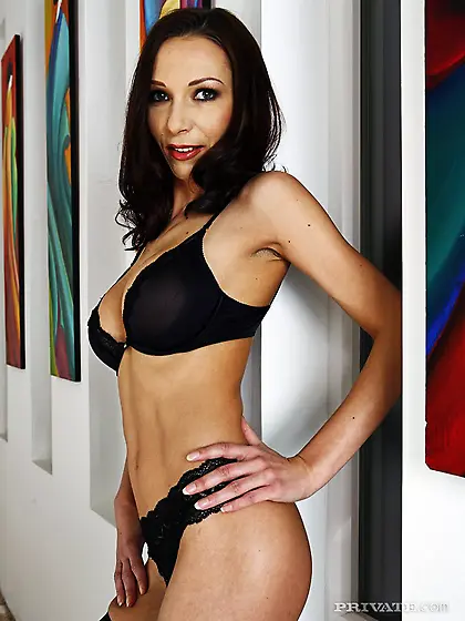 Alexandra Diamond in fishnet stockings and heels demonstrates he