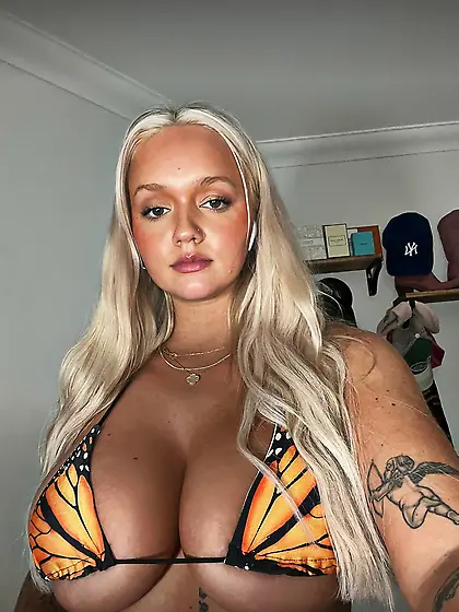 Busty Chav
