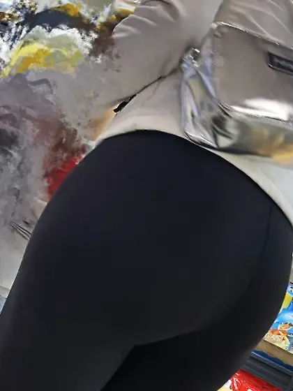 Hot Mature Perfect Milf Pawg Spandex Ass Vtl