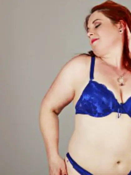 Redhead Catalina Fingering.