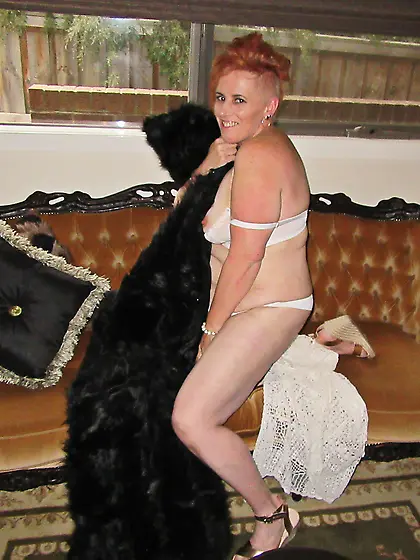 I'm Rachel a nymphomaniac wife & a web cum-slut