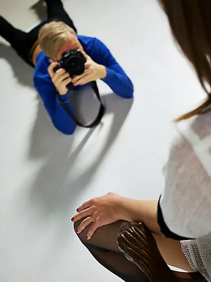 Foxy hottie pose smoking