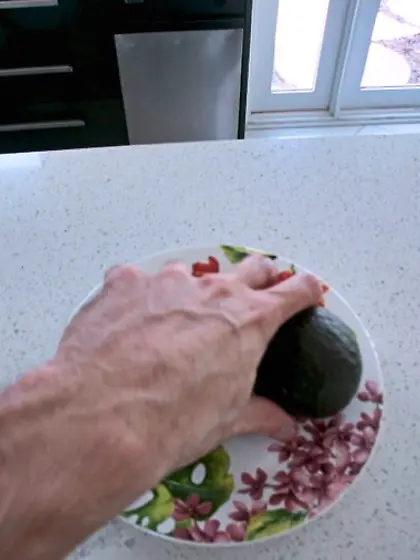 Big-assed blonde sis with small tits fucks...