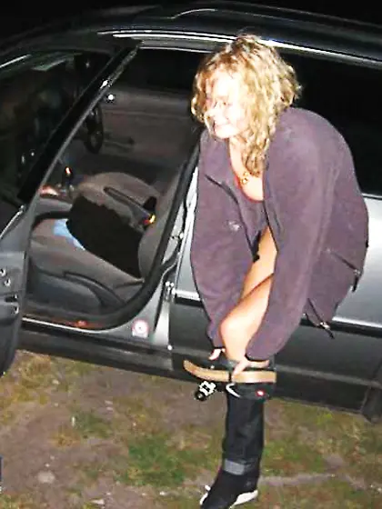 Danish woman Freja outdoor in the night - N. C.