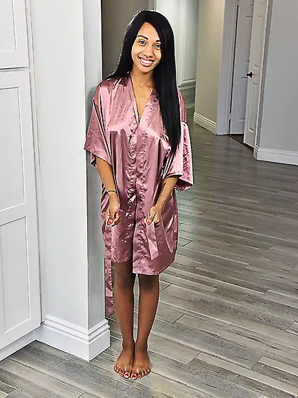 Alexis Avery is a good looking gal that has a wet pussy too