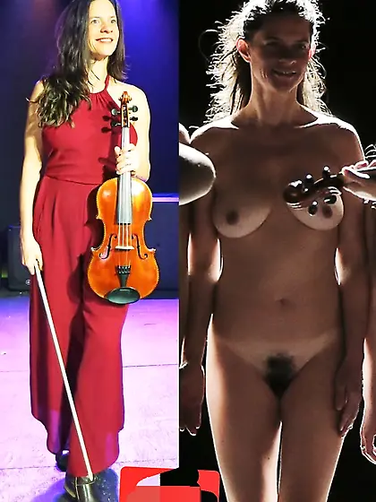 2021 naked stage performance on/off pics