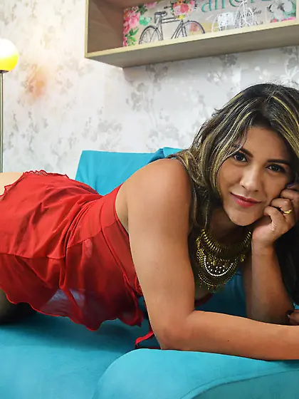 Latin girl brown hair