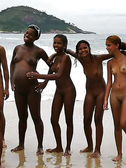 Amigas peladinhas - nude fledgling mates
