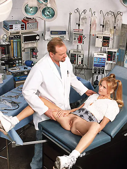 Beautiful blonde gal Micky Lynn strips at the doctors and gets r