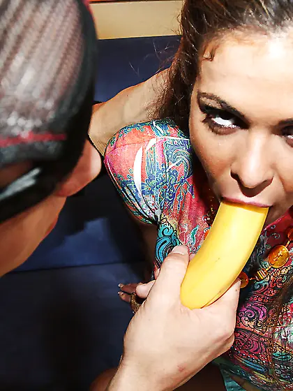 American brunette gag