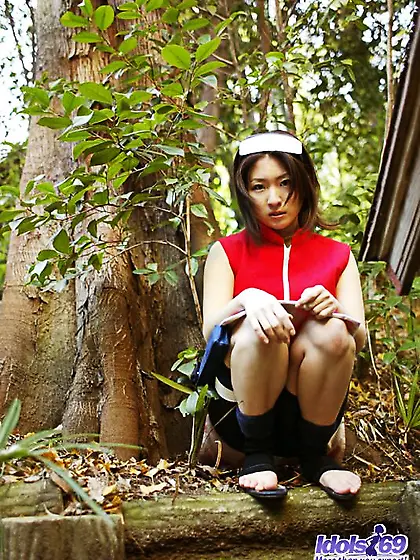 Sassy Asian gadget Saeki Mai is showing the wide spread and erot