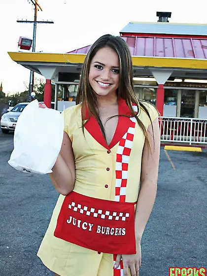 Huge dicked black man in sunglasses shocks ivory skinned teen To