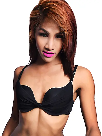 Asian young transgender colossaldoll