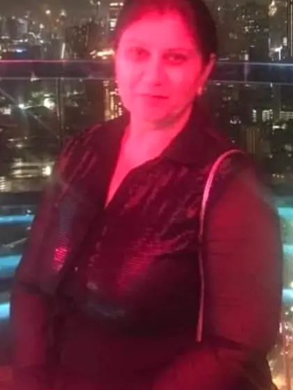 My chunky thiqq horny aunt... yay or nay ?