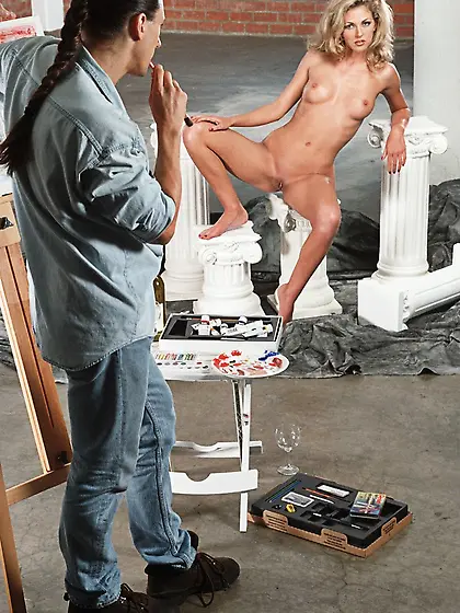 Slim shaved pussy fuck