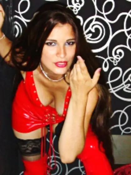 Redhead tina perform anal