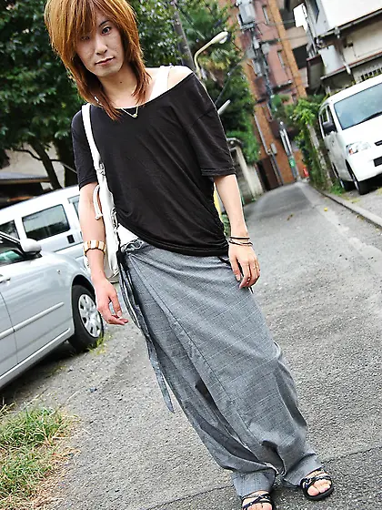 Slim body asian twink