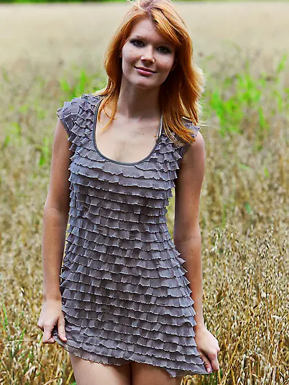 Slutty teen redhead deletes grey dress to feel free in the lonel