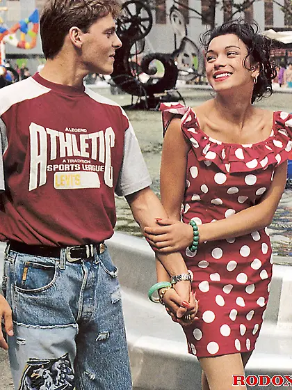 Cute retro horny babe