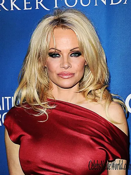 Pokies pics of Pamela Anderson