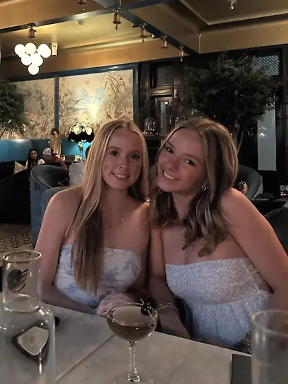 Irl Blonde friends haycutiereg