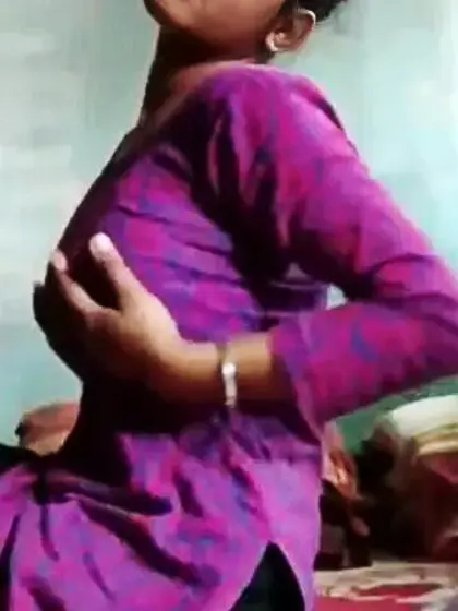 Muslim girl eva fingering