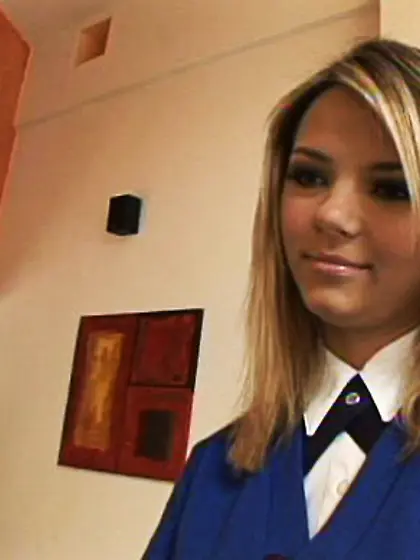 Sexy school chick peels