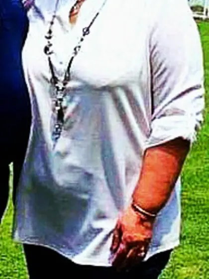 My chunky thiqq horny aunt... yay or nay ?