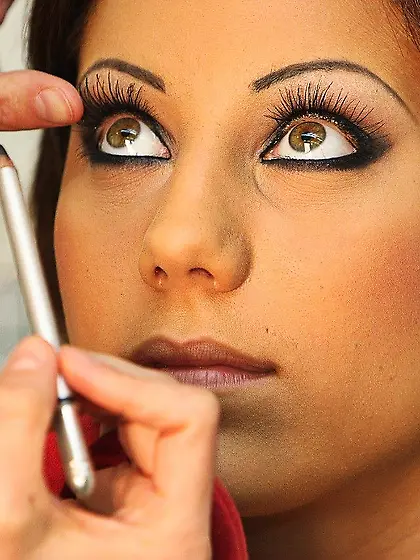 Behind the scenes of lesbian scene with two slender beauties Bam