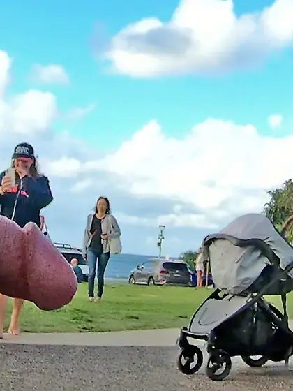 WNBR Byron Bay public erection exhibitionist flash