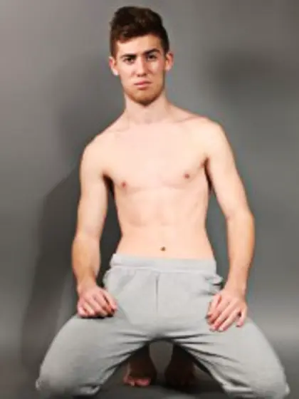 Brunette charlierock perform anal