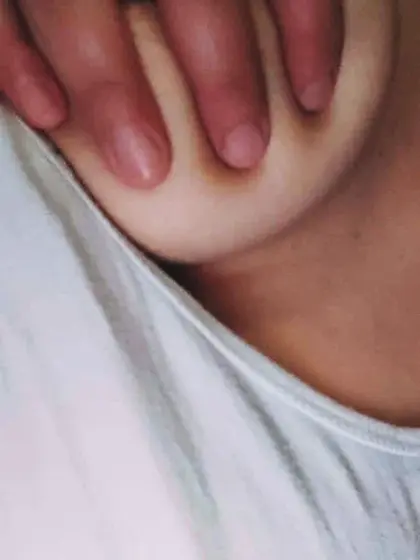 I'm ready to open my legs because heats ????can someone