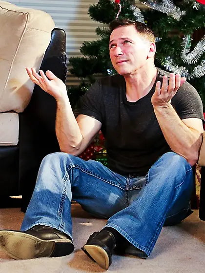 Tattoooed sexy fox spreads