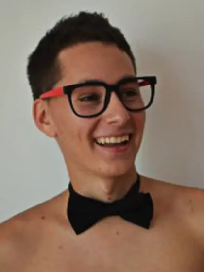 21 yo brunette Brunox69.