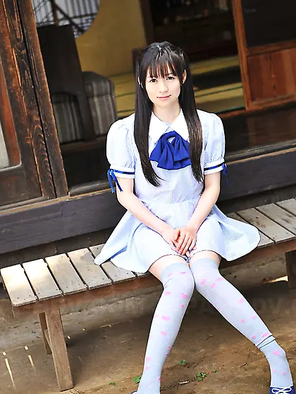 Adorable cutie from Japan performs amazing solo strip show on te