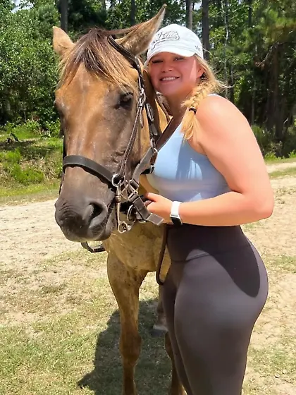 Cute Teen With Amazing Ass and Sexy Thick Thighs