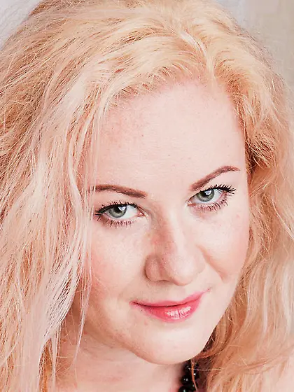 White milf with blonde hair and nice tits