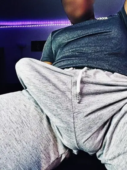take Sweat pants off suck that dick Ladies now