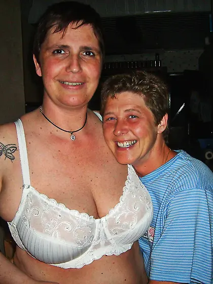 Frisky MILFs and GILFs