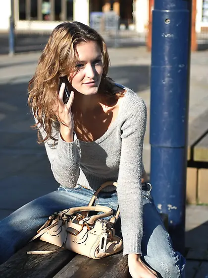 Lovely hottie doffs sweater to reveal perfect tits after eating